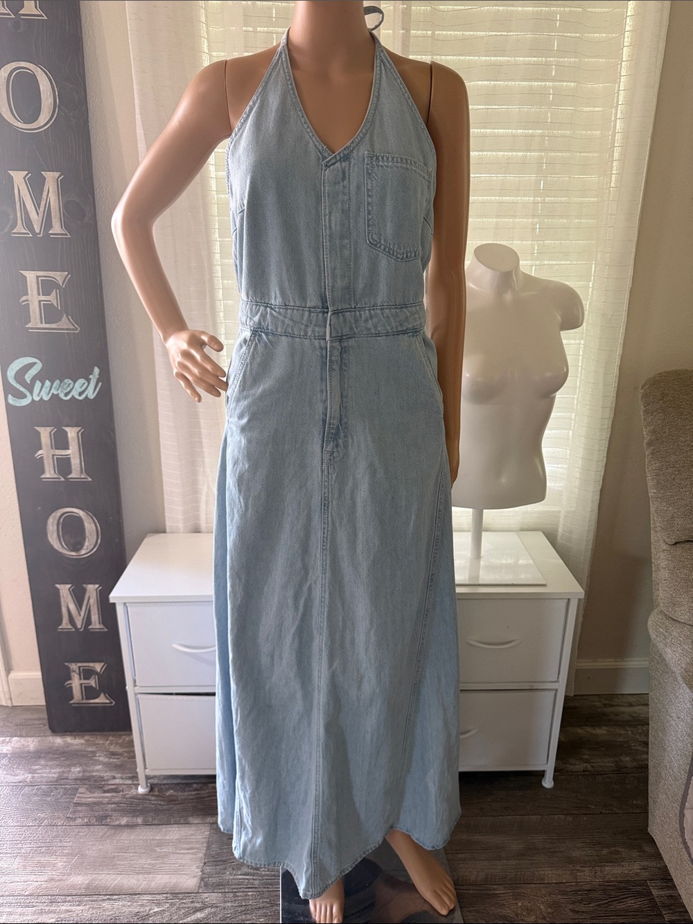 🌟Universal Thread 🌟Light Blue Denim Halter Maxi Dress